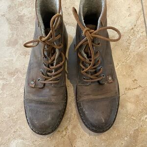 NOBULL Men's Distressed Brown Leather Boots